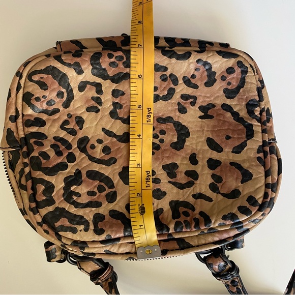 Steve Madden Brown Black Animal Print Crossbody Purse - Picture 12 of 13